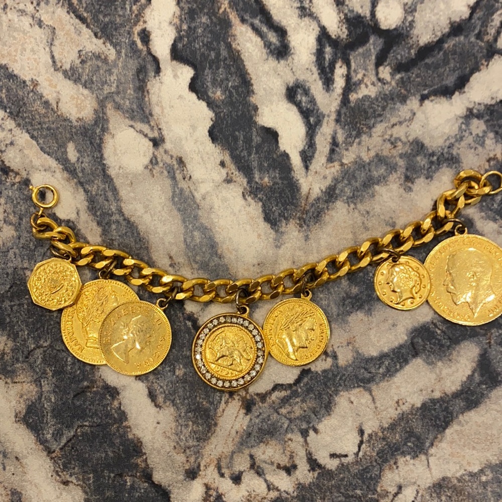 Costume bracelet